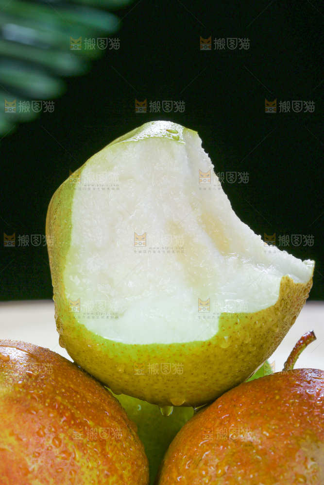 深底上的玉露香梨