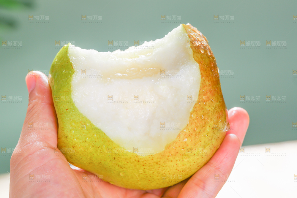 深底上的玉露香梨