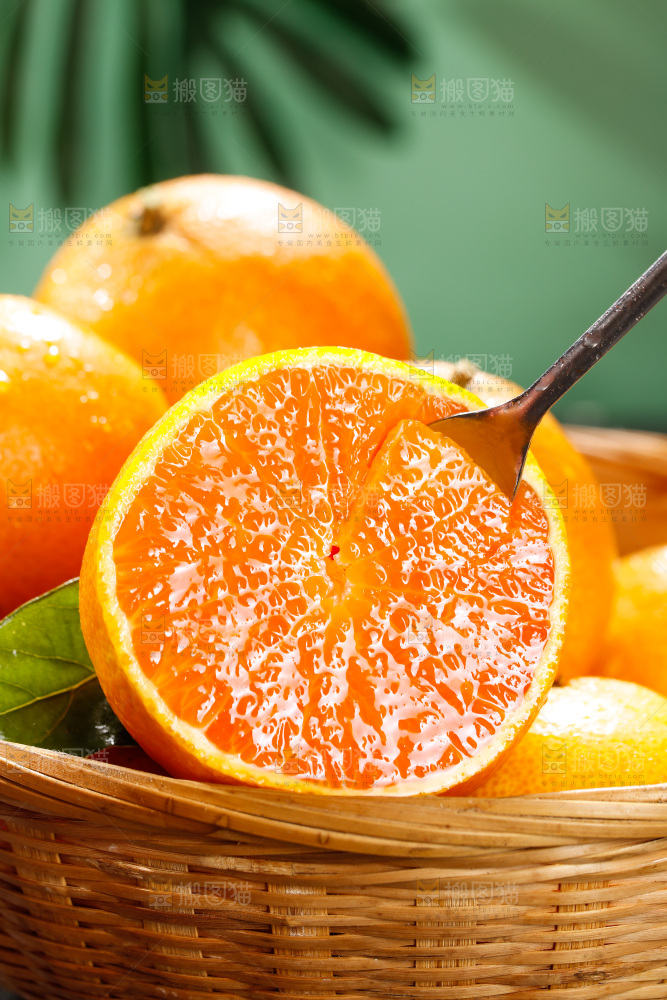 深底上的爱媛果冻橙