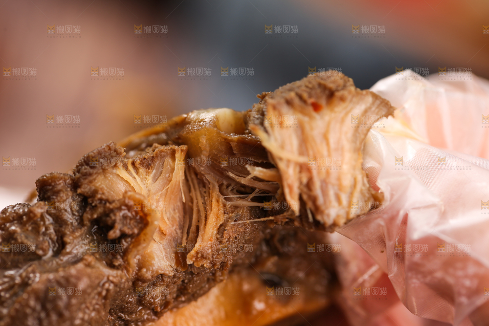 深底上的羊蝎子
