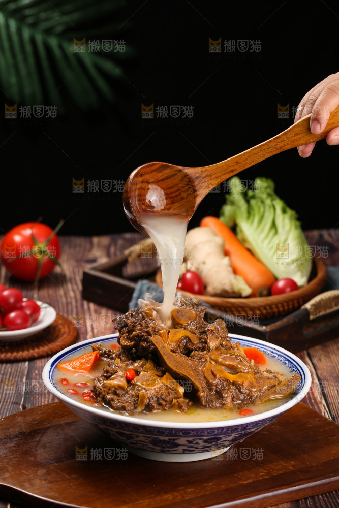 深底上的羊蝎子