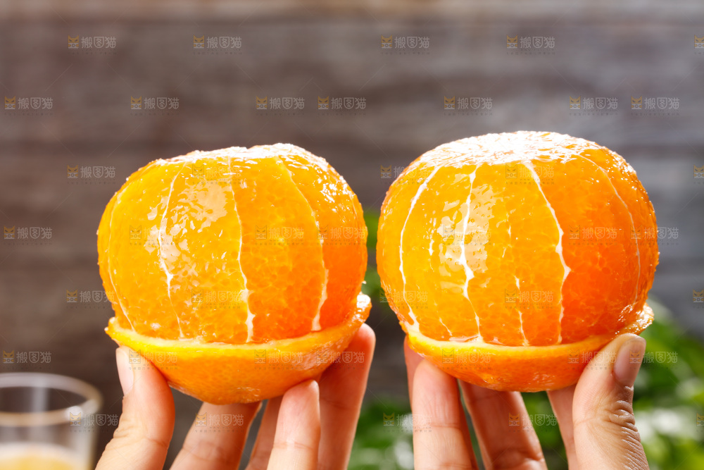 浅底上的爱媛果冻橙