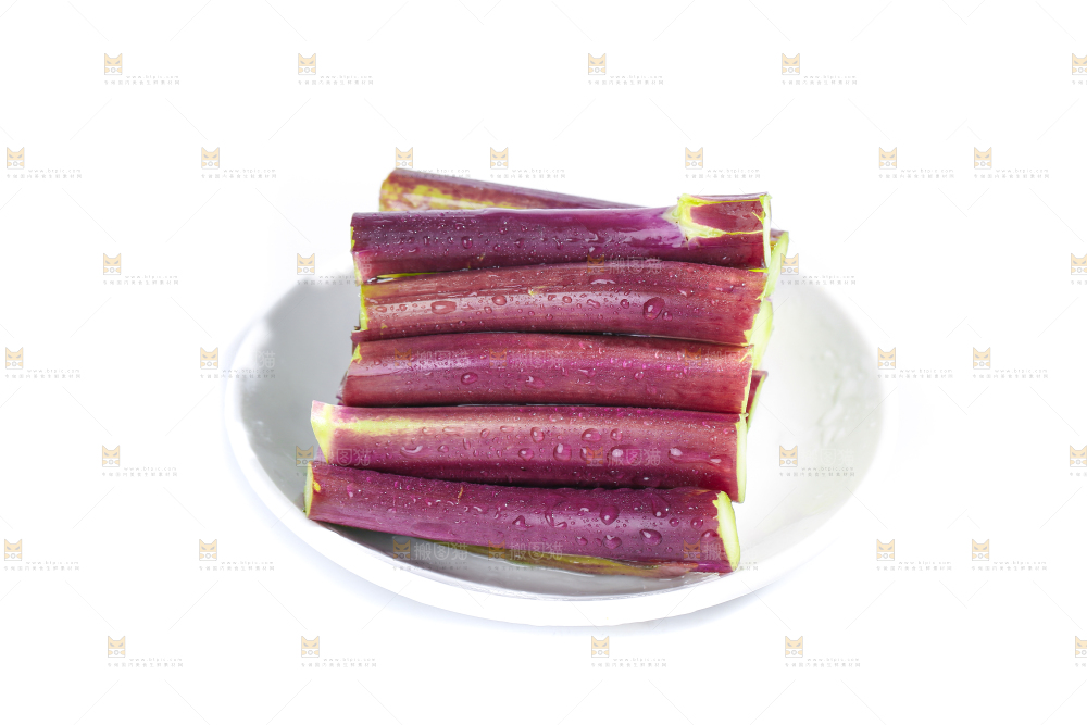 白底上的红菜苔