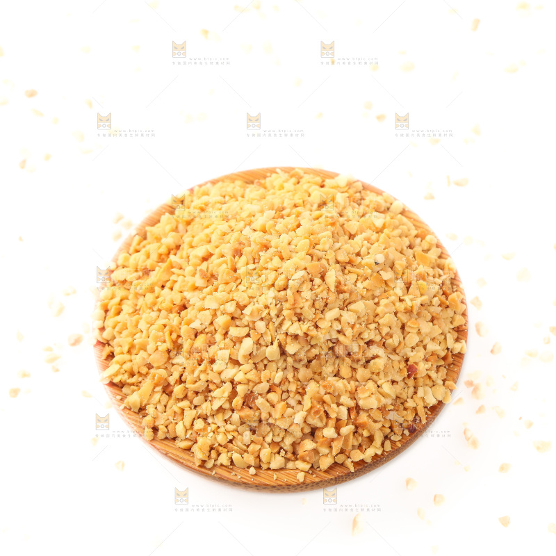 白底上的花生碎