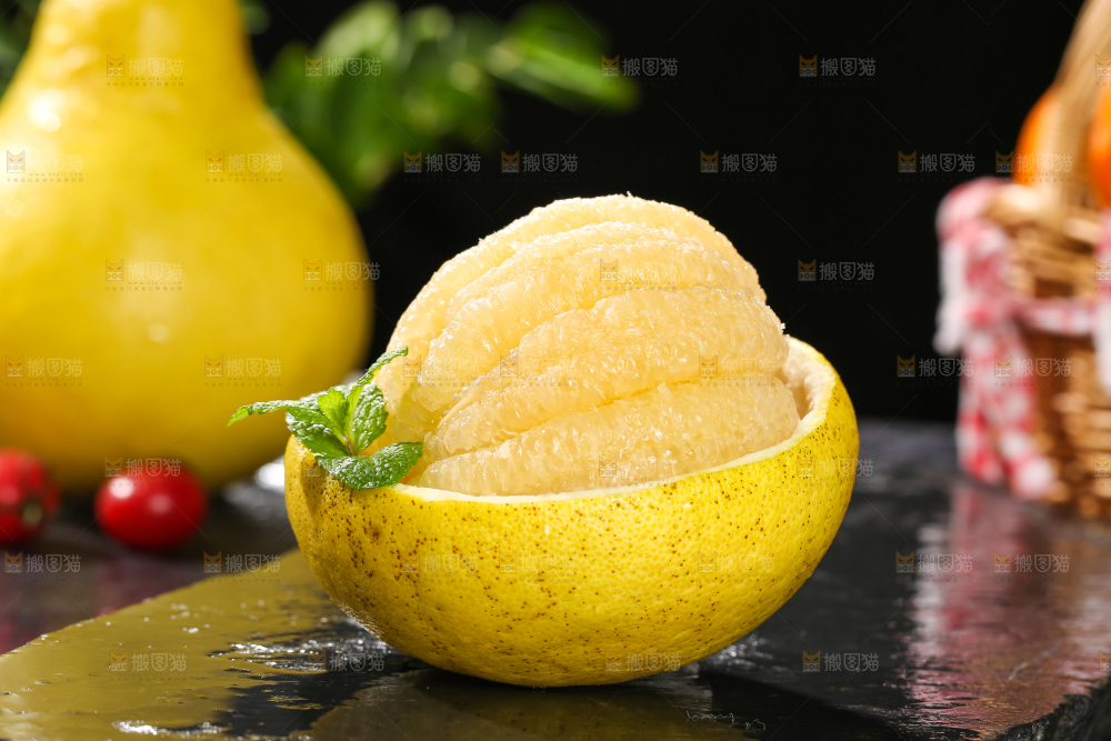 深底上的沙田柚