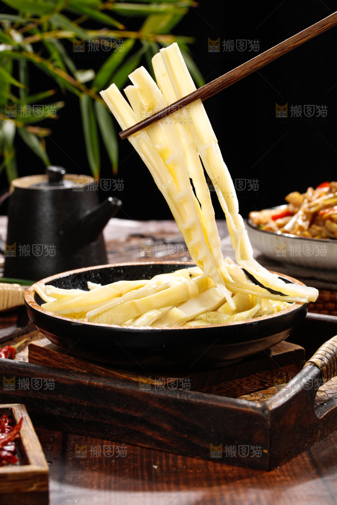 深底上的清水笋丝
