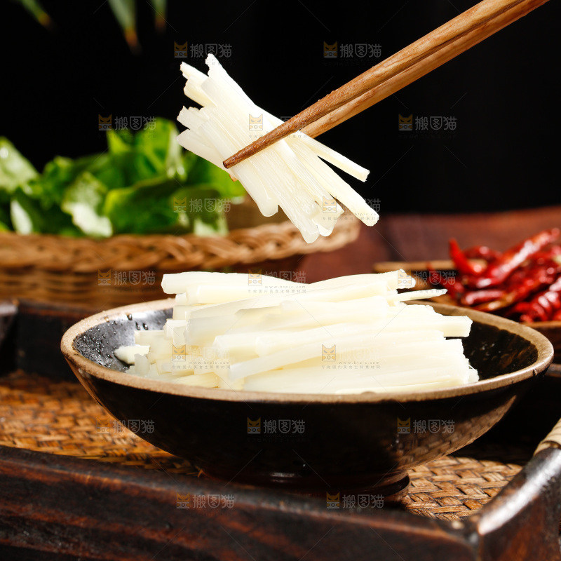 深底上的清水笋丝