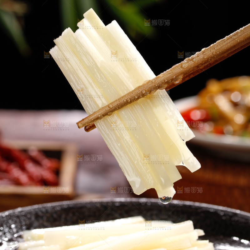深底上的清水笋丝