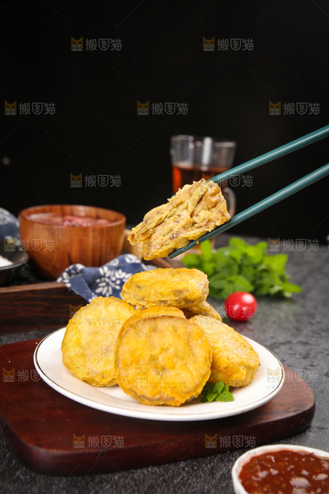 深底上的炸藕夹