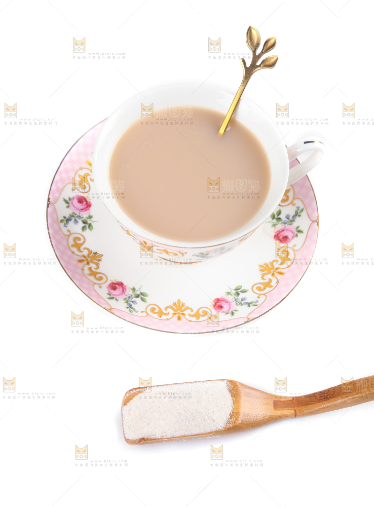 白底上的奶茶粉