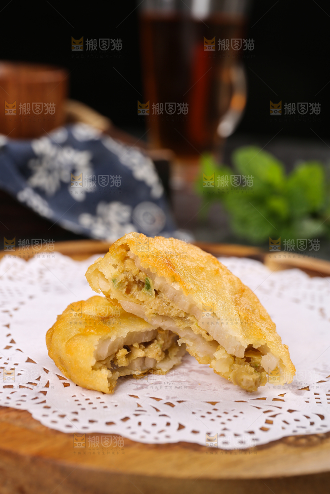 深底上的炸藕夹