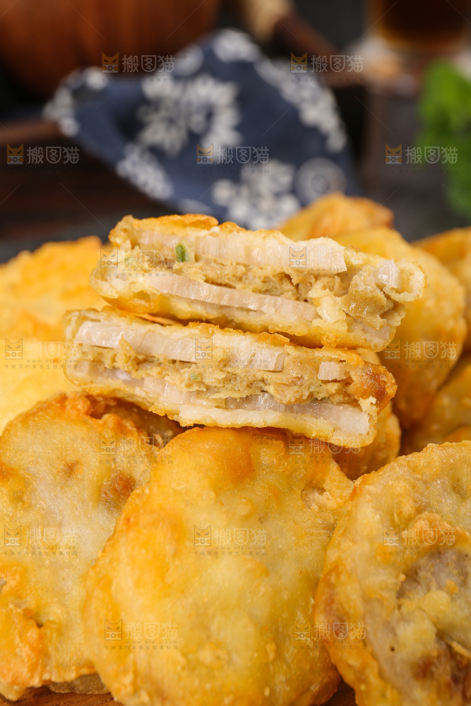 深底上的炸藕夹