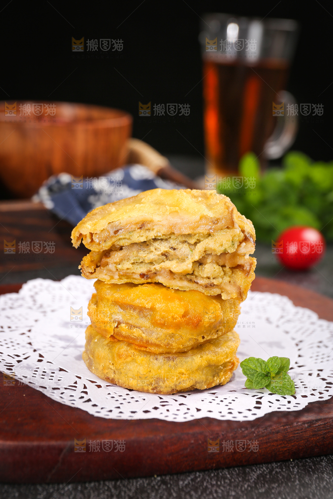 深底上的炸藕夹