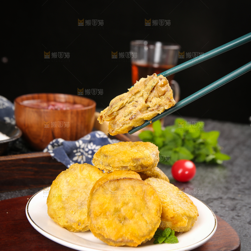 深底上的炸藕夹