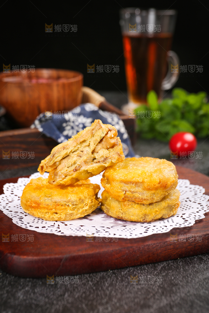 深底上的炸藕夹