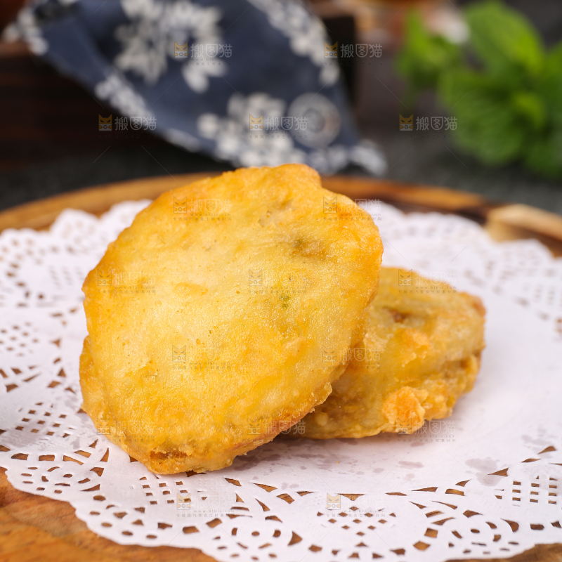 深底上的炸藕夹