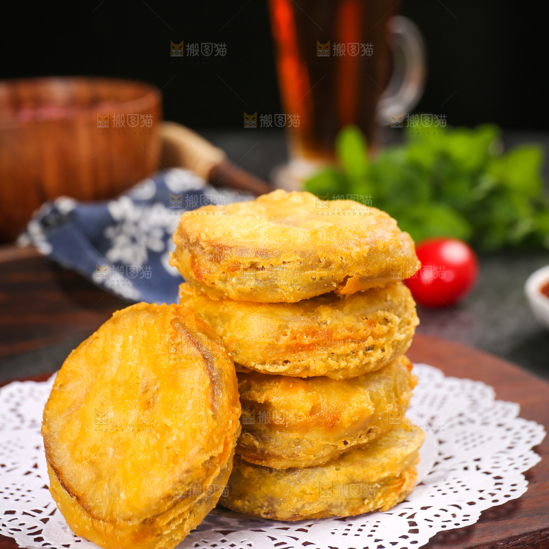 深底上的炸藕夹