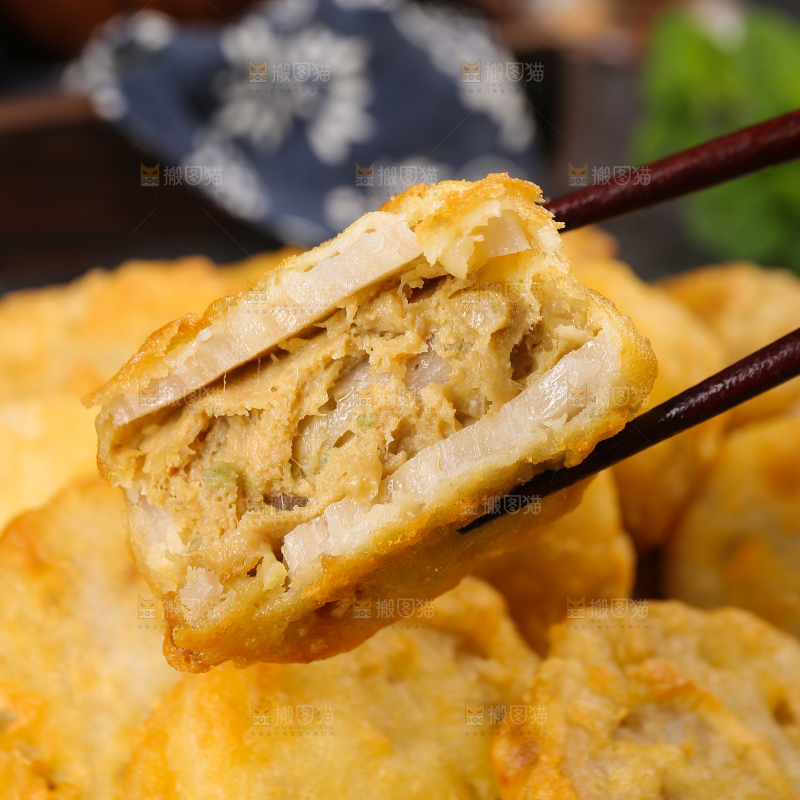 深底上的炸藕夹