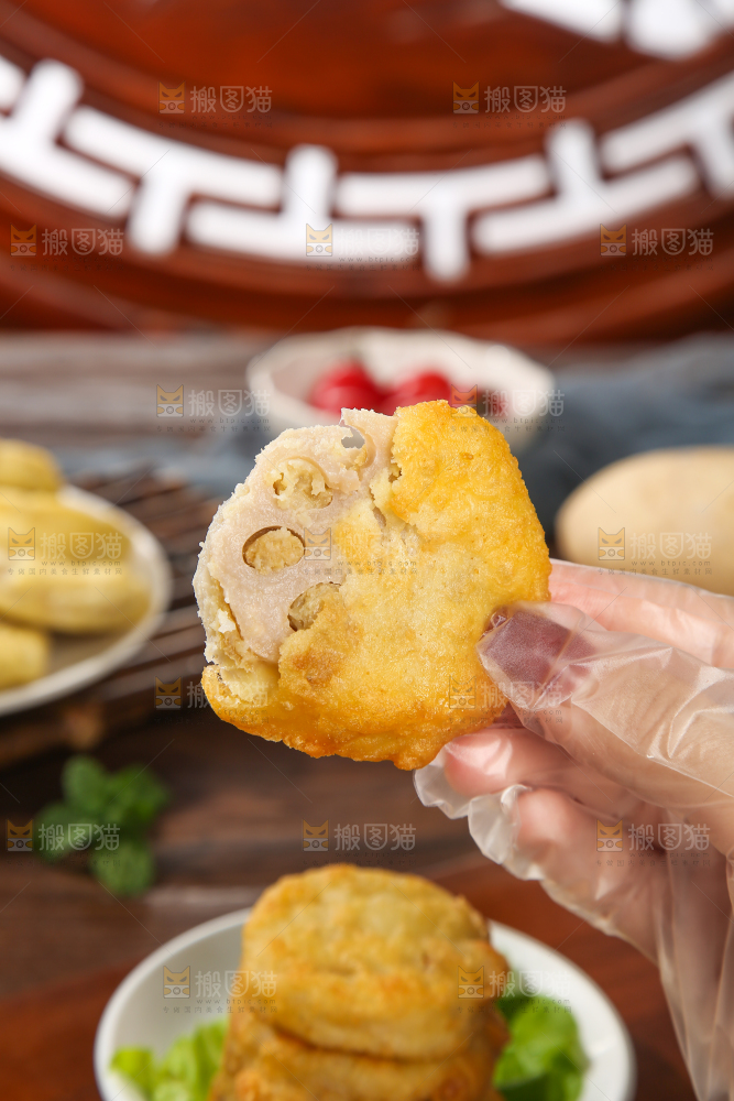 木底上的藕夹
