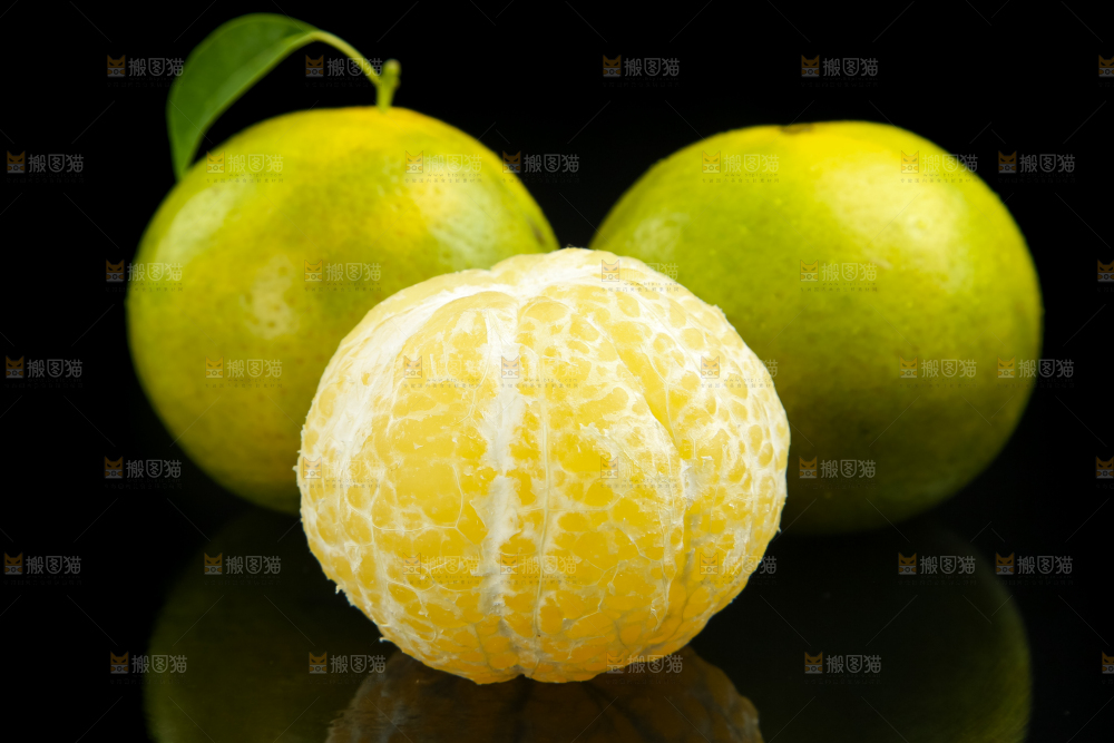 深底上的皇帝柑
