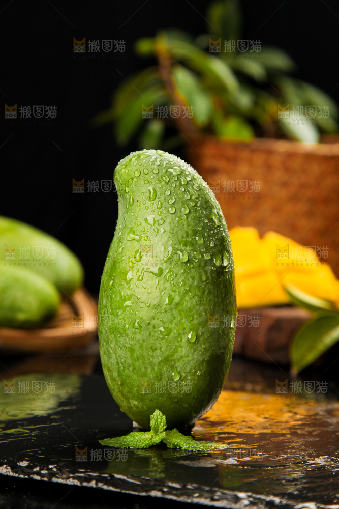 深底上的新鲜大青芒
