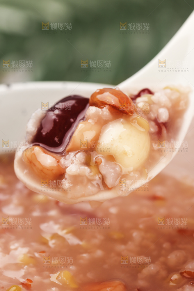 浅底上的八宝粥