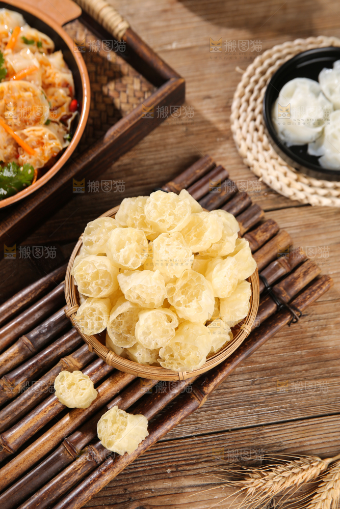 深底上的原味面藕