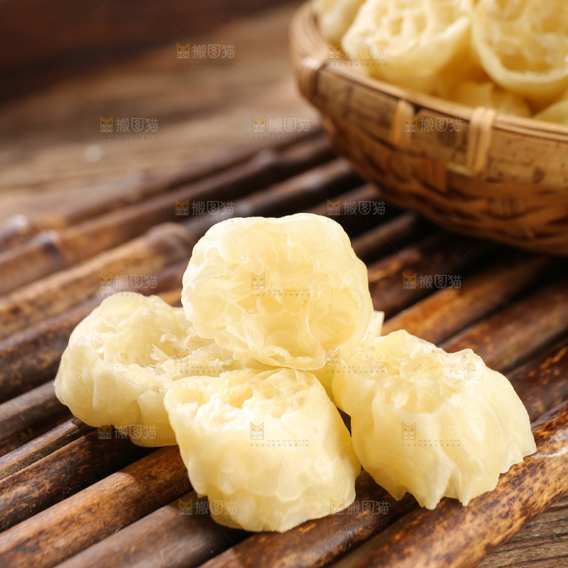 深底上的原味面藕