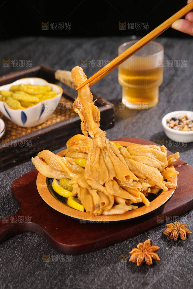 深底上的无骨鸭掌