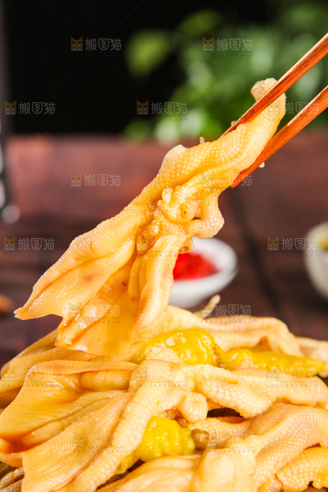 深底上的无骨鸭掌