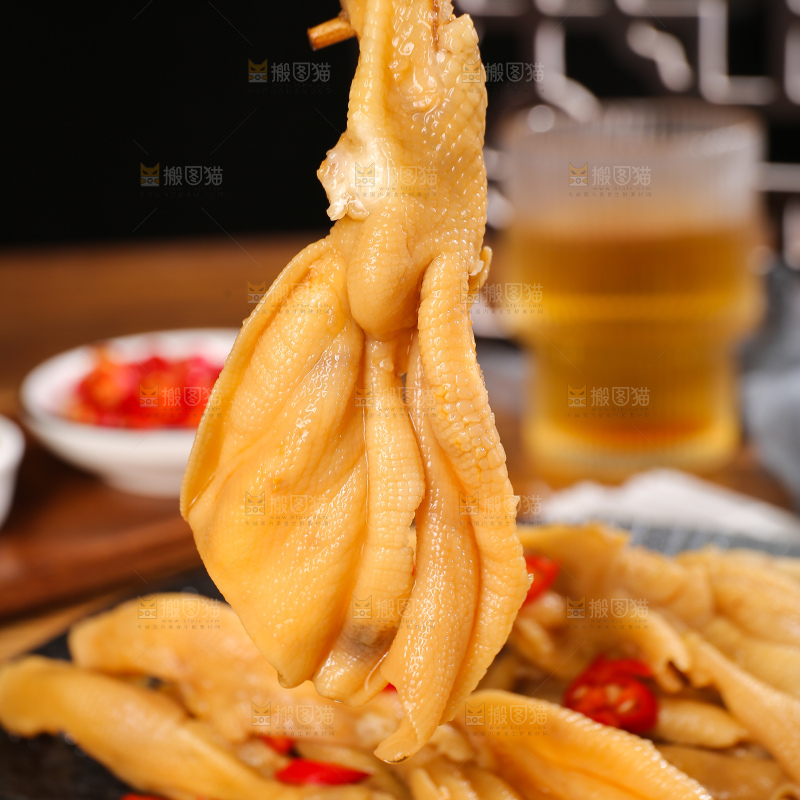深底上的无骨鸭掌