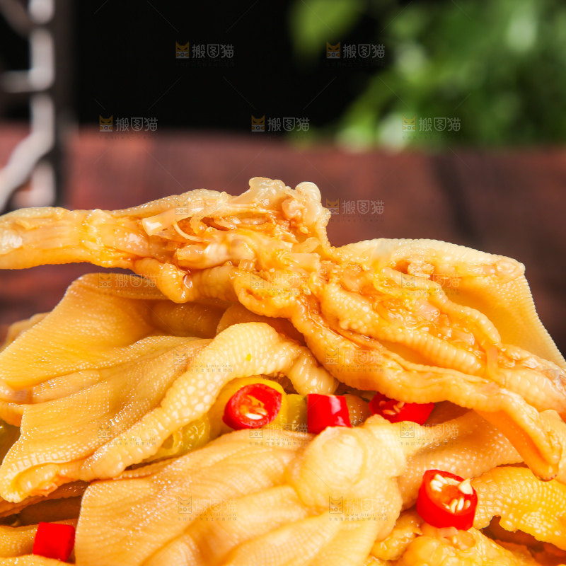 深底上的无骨鸭掌