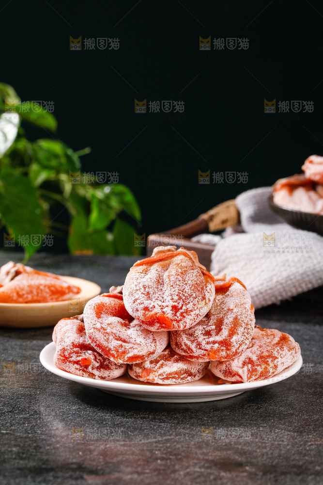 深底上的吊柿饼