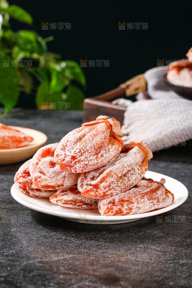 深底上的吊柿饼