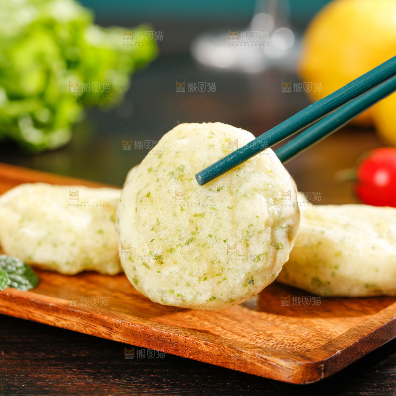 深底上的鲜虾饼