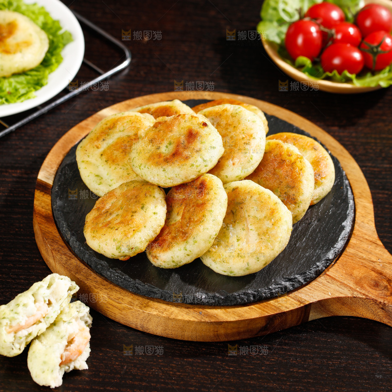 深底上的鲜虾饼