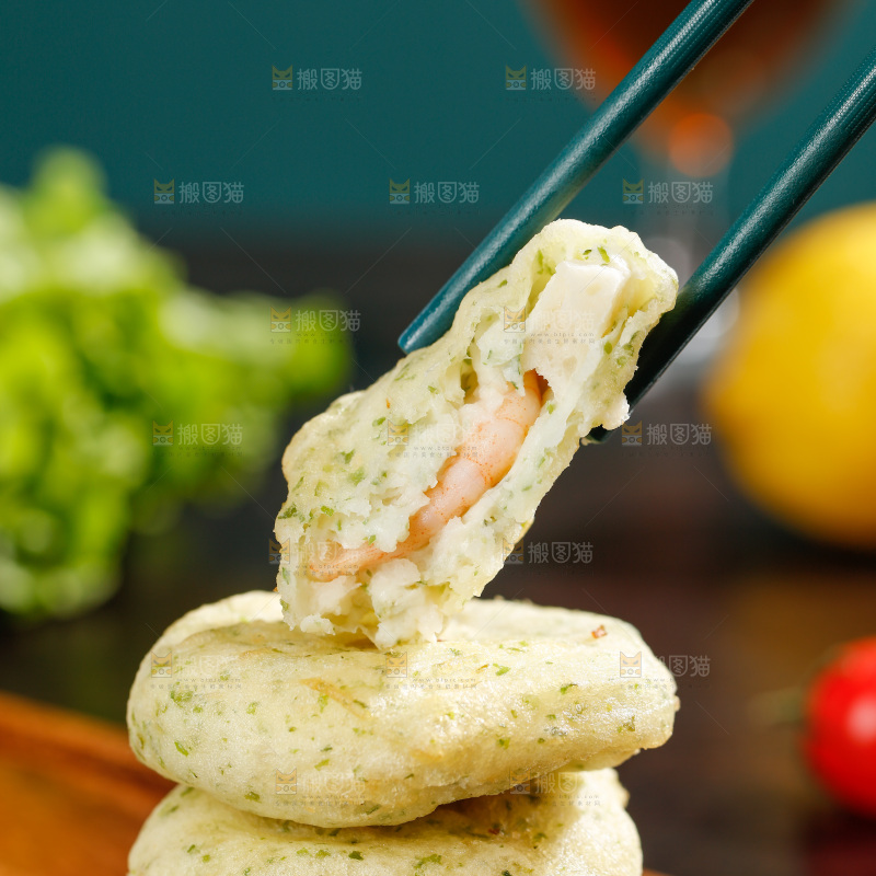 深底上的鲜虾饼