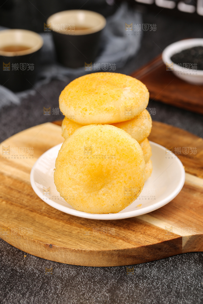 深底上的糖糕