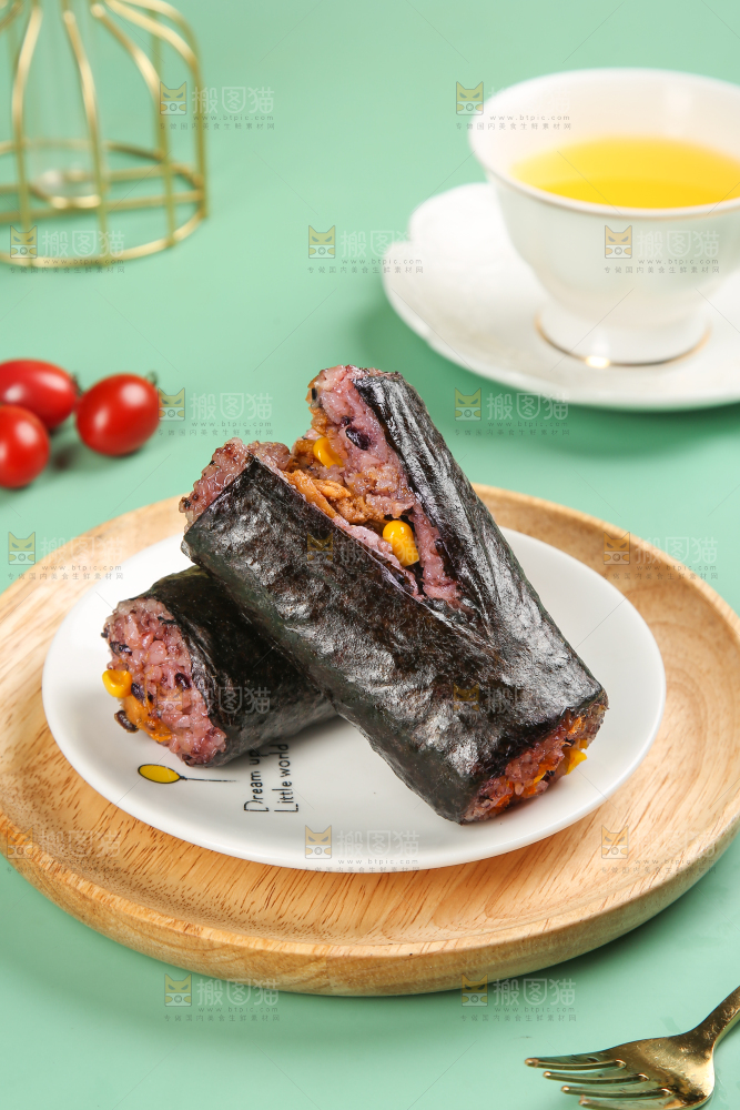 浅底上的手工大饭团