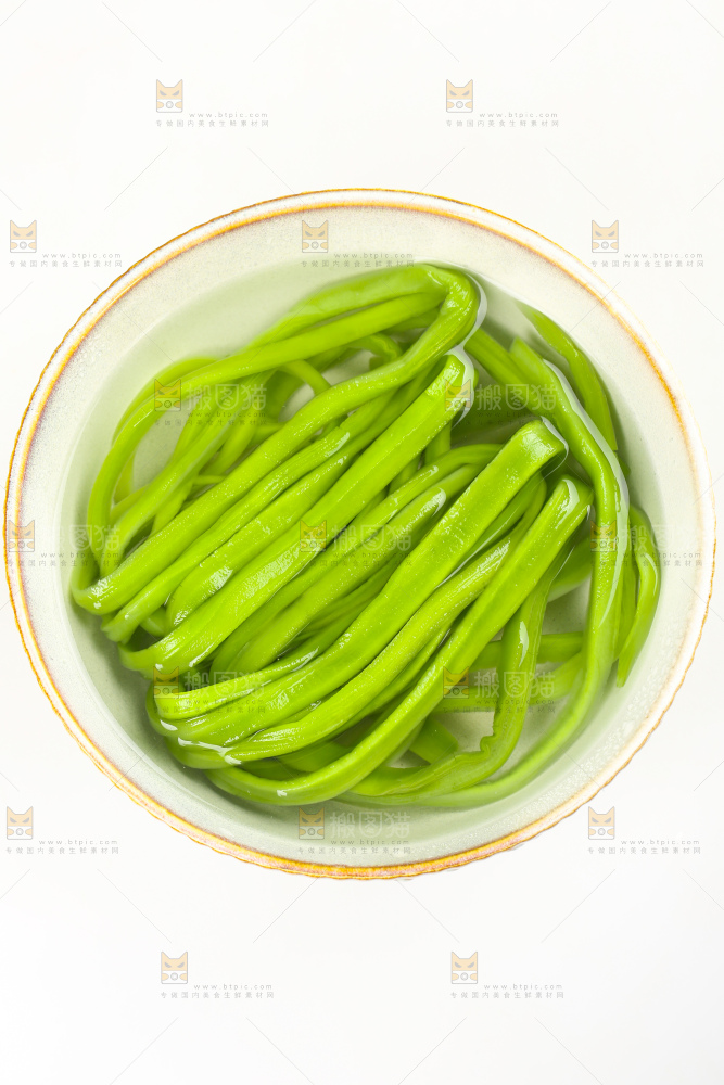 白底上的贡菜