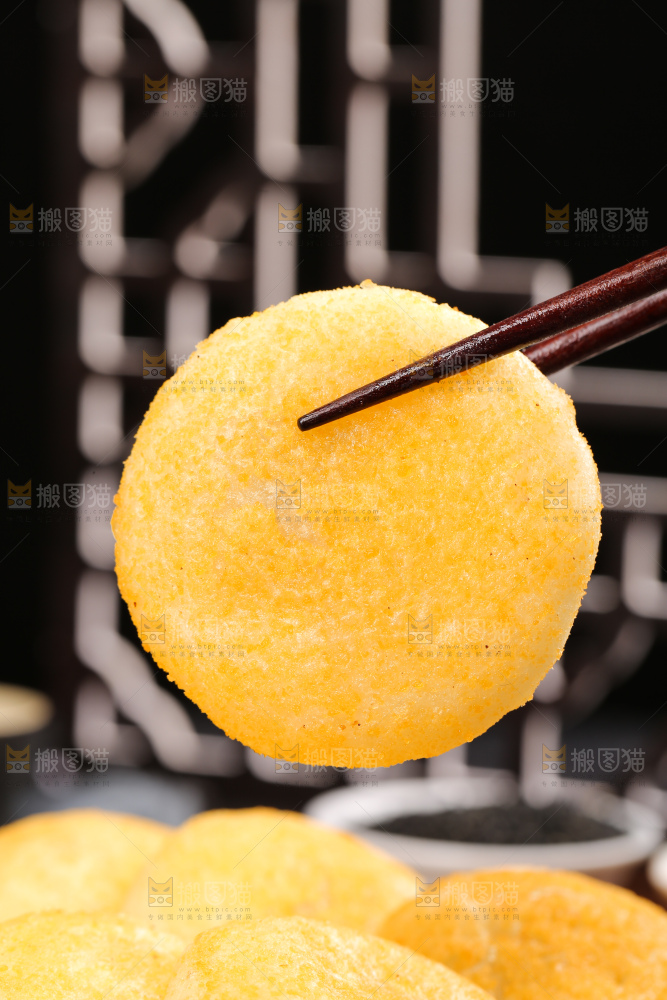 深底上的糖糕
