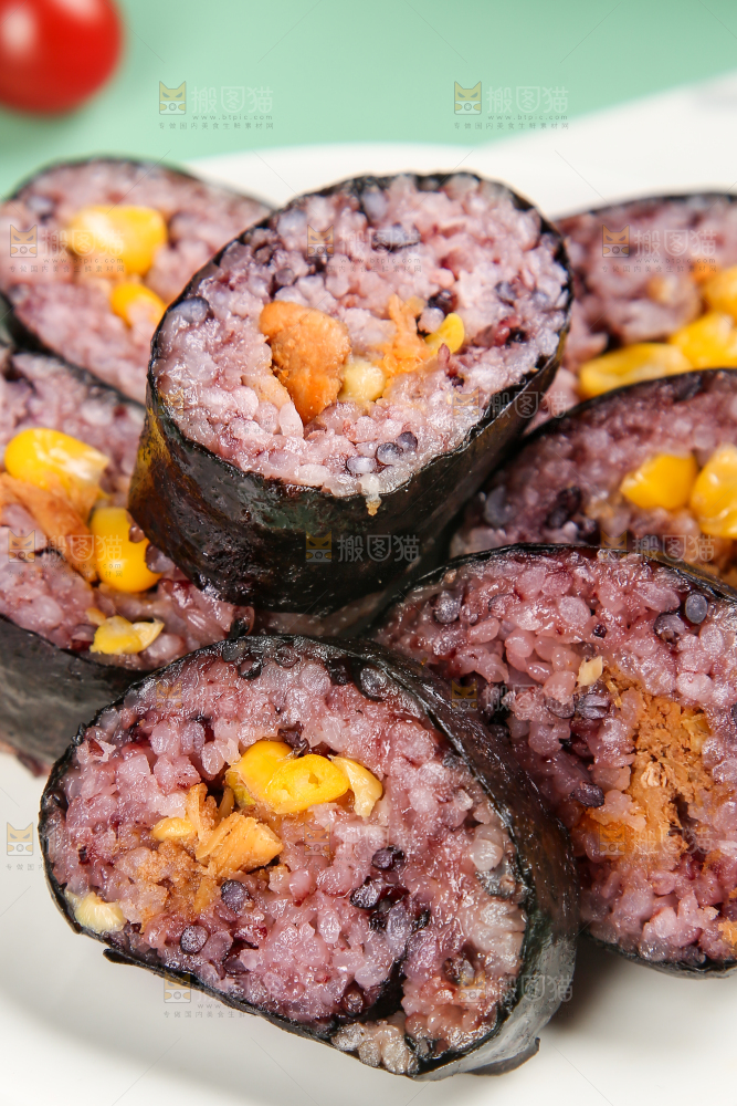 浅底上的手工大饭团