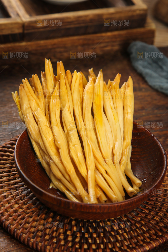 深底上的黄花菜