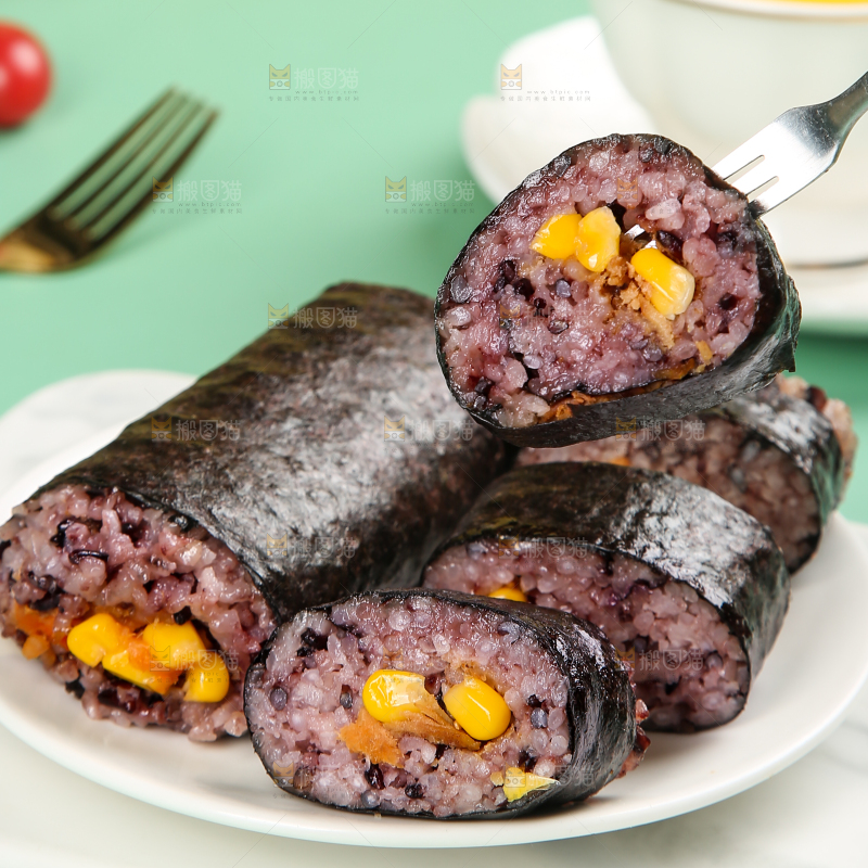 浅底上的手工大饭团