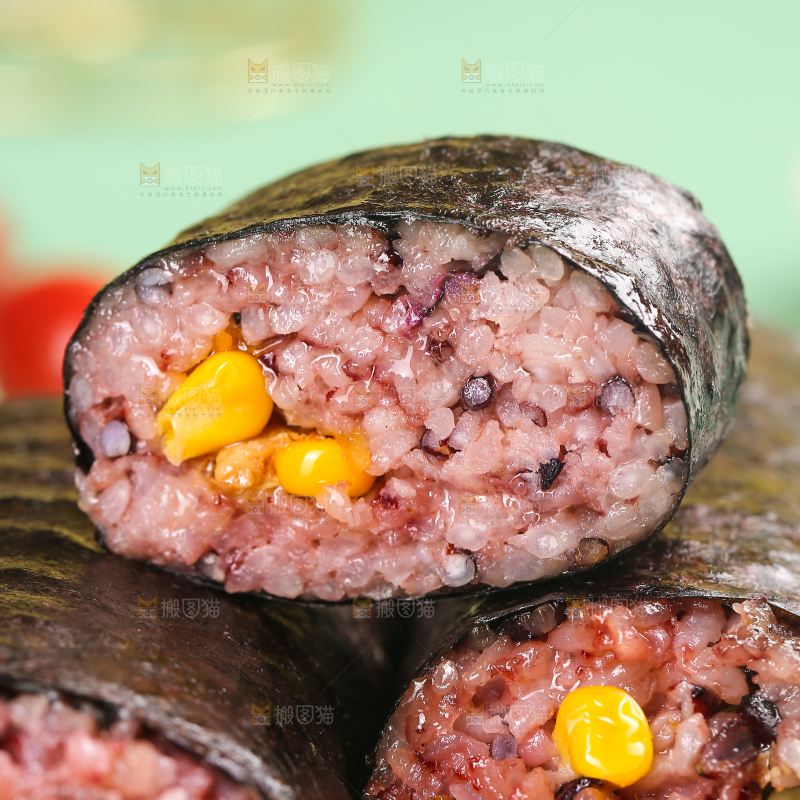 浅底上的手工大饭团