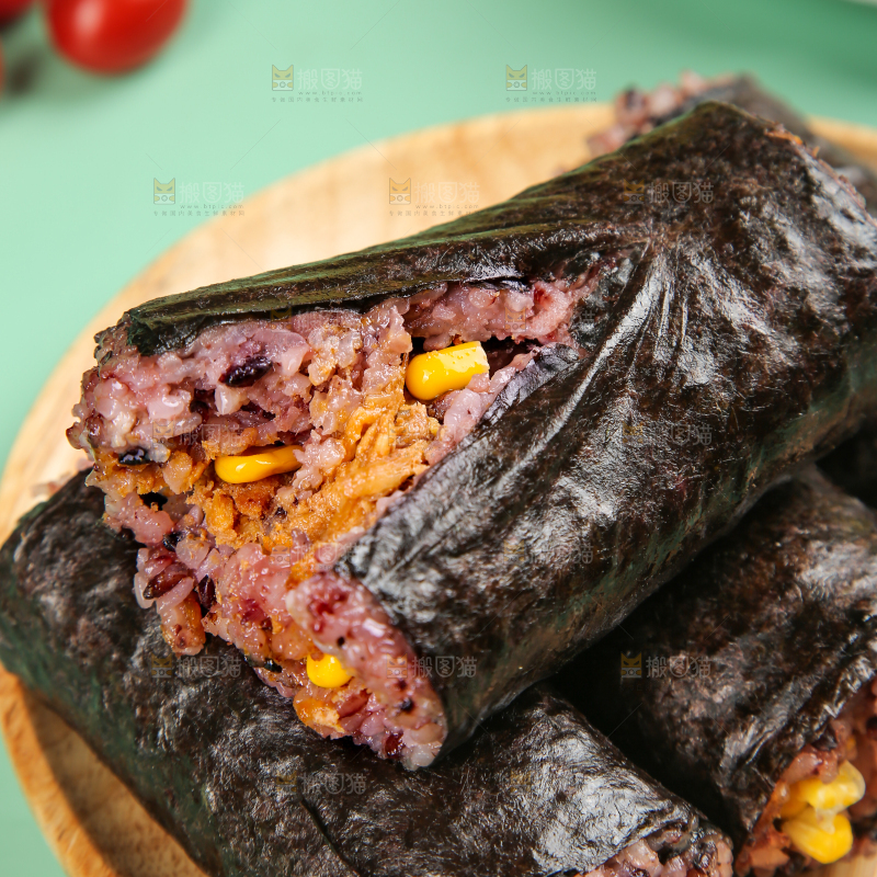 浅底上的手工大饭团