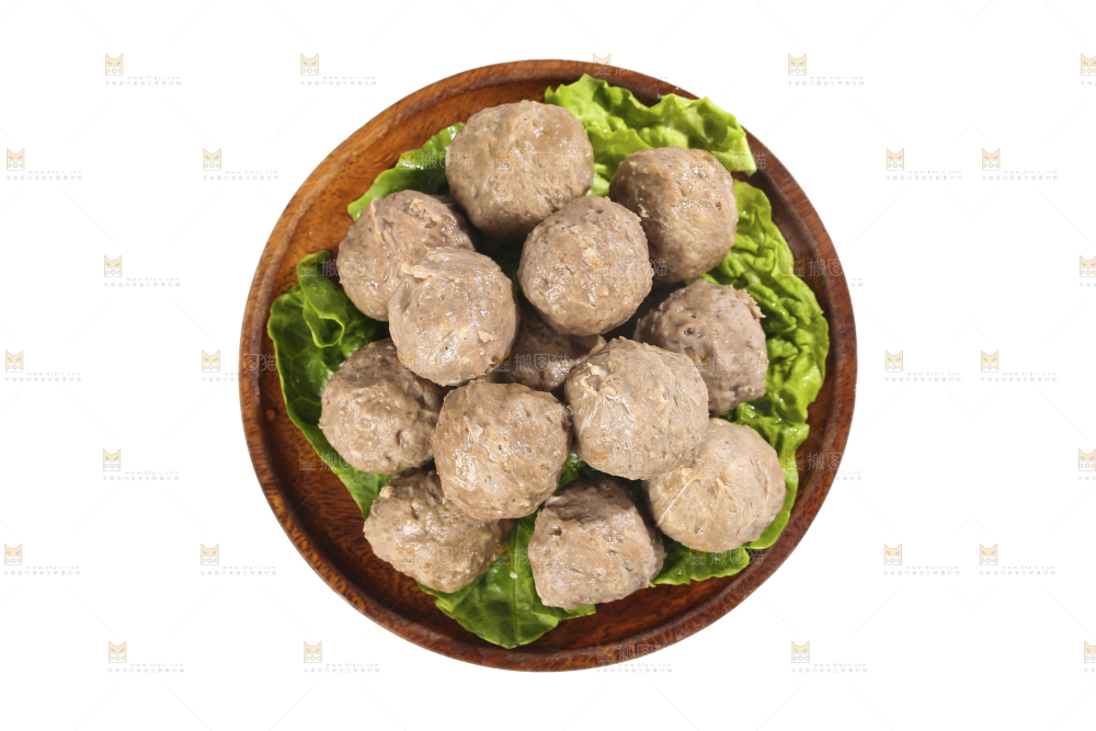 白底上的牛肉丸