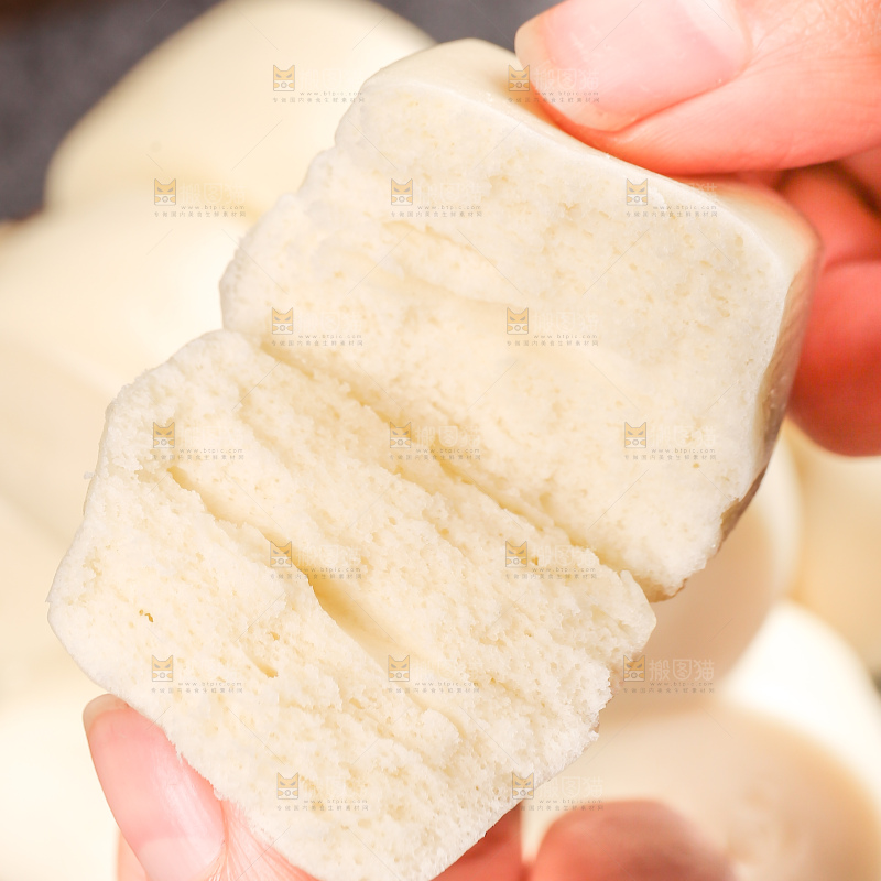 深底上的奶香小馒头