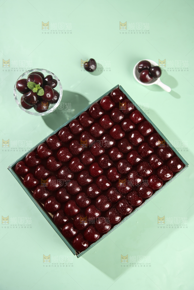 礼盒里的智利车厘子