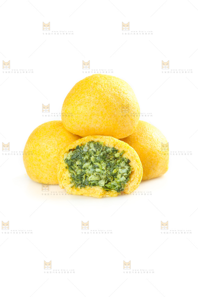 白底上的荠菜团子